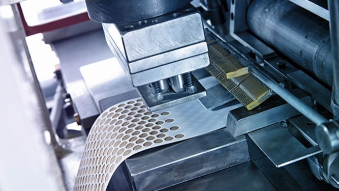 SPÄH Verfahrenstechnik Stanzen SPÄH Verfahrenstechnik Stanzen